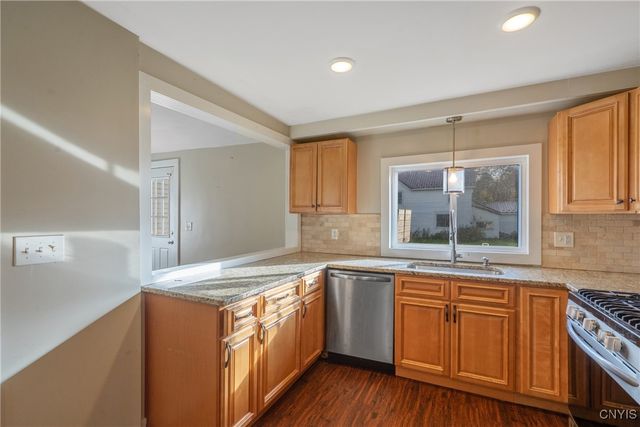 510 Lamson Road, Lysander, NY 13027