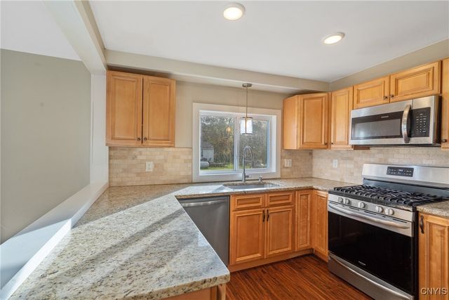 510 Lamson Road, Lysander, NY 13027