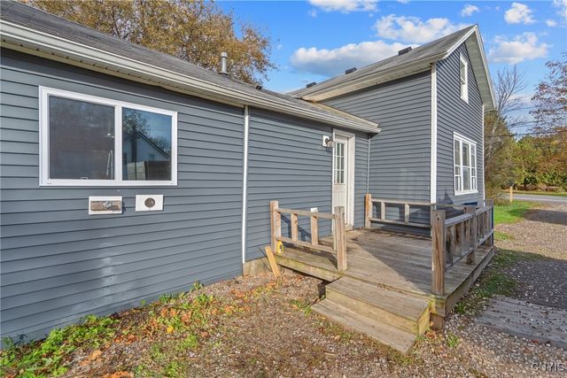 510 Lamson Road, Lysander, NY 13027