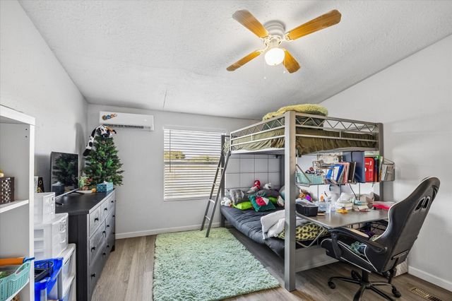 41230 Delma Road, Hempstead, TX 77445