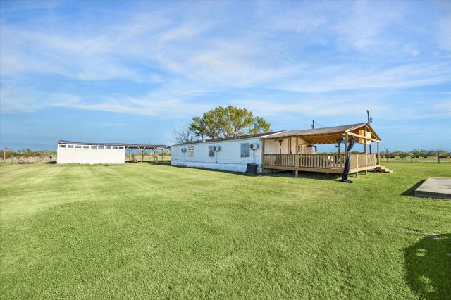 41230 Delma Road, Hempstead, TX 77445