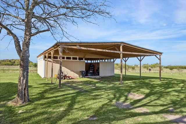 41230 Delma Road, Hempstead, TX 77445