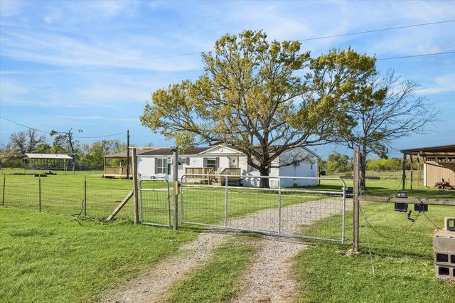 41230 Delma Road, Hempstead, TX 77445