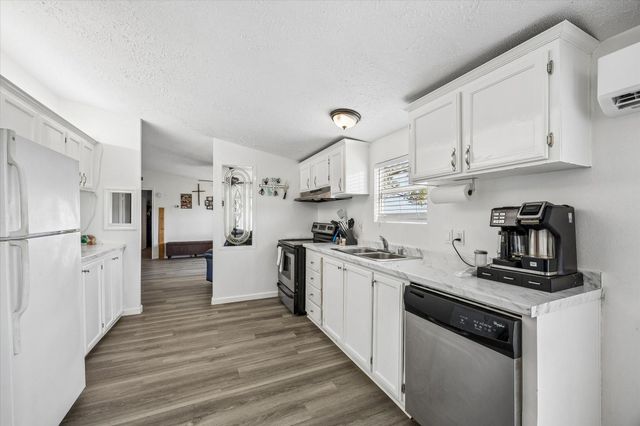 41230 Delma Road, Hempstead, TX 77445