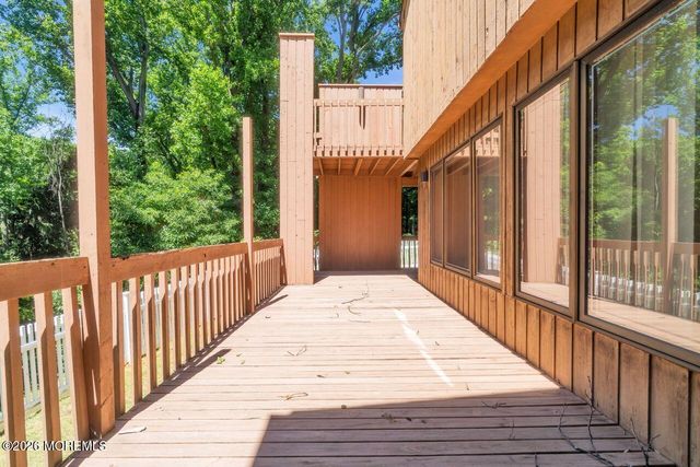 6 Sugar Lane, Holmdel, NJ 07733
