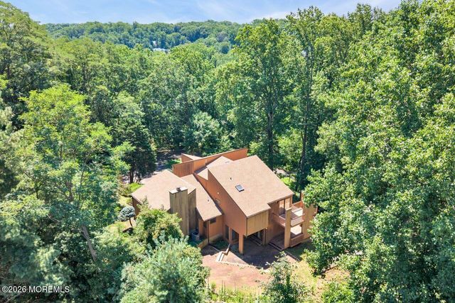 6 Sugar Lane, Holmdel, NJ 07733