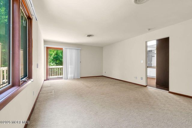 6 Sugar Lane, Holmdel, NJ 07733
