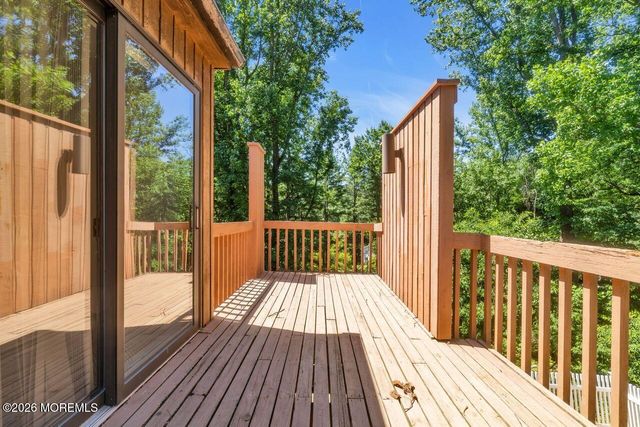 6 Sugar Lane, Holmdel, NJ 07733