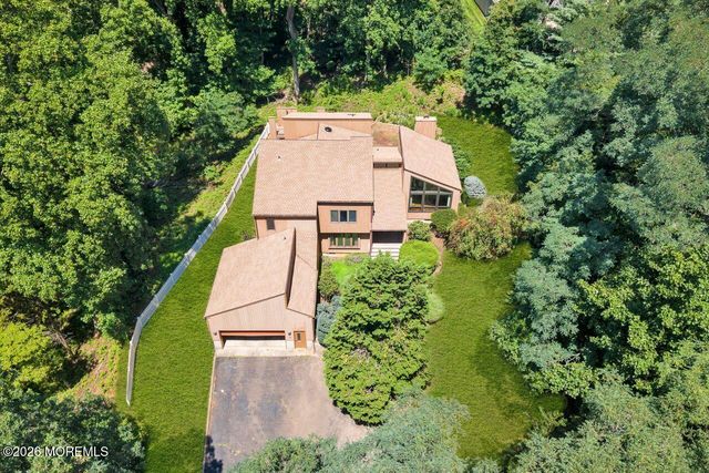 6 Sugar Lane, Holmdel, NJ 07733