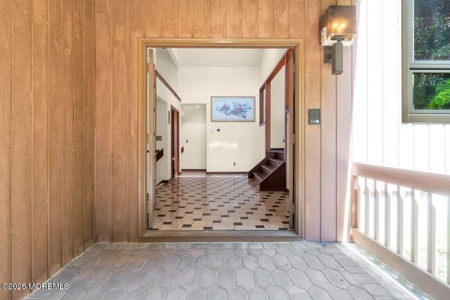 6 Sugar Lane, Holmdel, NJ 07733