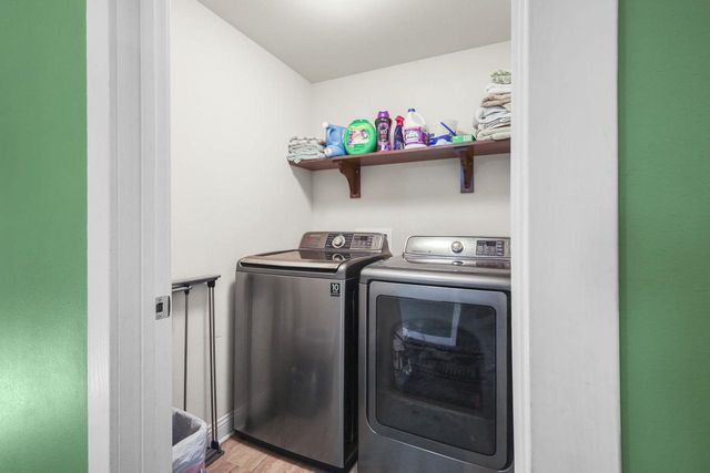 1215 Springbrook Drive, Baraboo, WI 53913