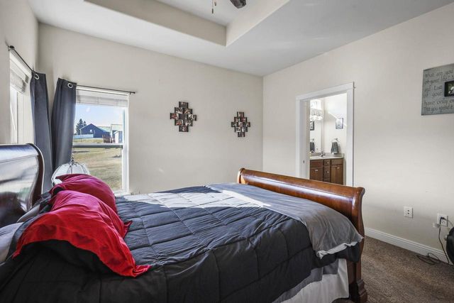 1215 Springbrook Drive, Baraboo, WI 53913