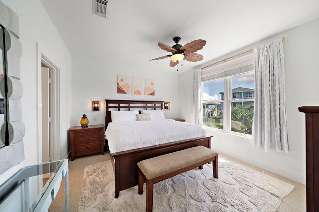 4139 King Rail Circle, Galveston, TX 77554