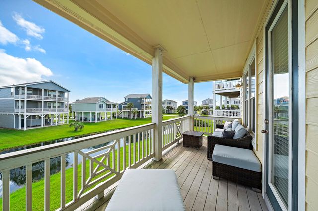 4139 King Rail Circle, Galveston, TX 77554