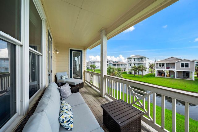 4139 King Rail Circle, Galveston, TX 77554
