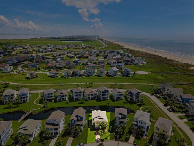 4139 King Rail Circle, Galveston, TX 77554