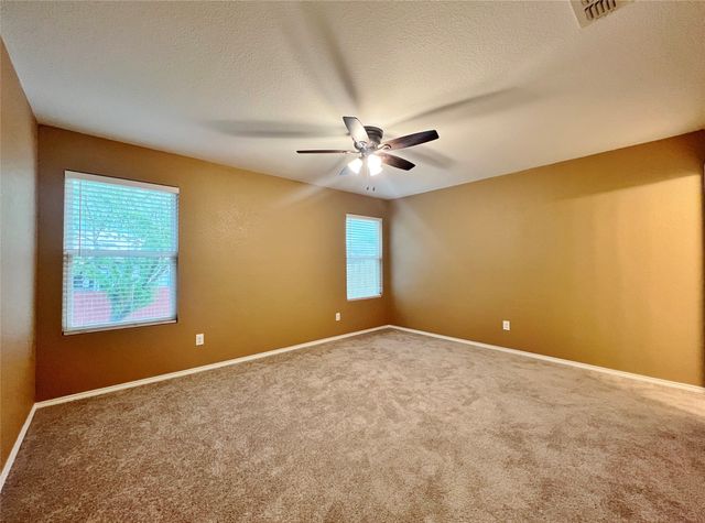 9925 Amaryllis Lane, Fort Worth, TX 76108