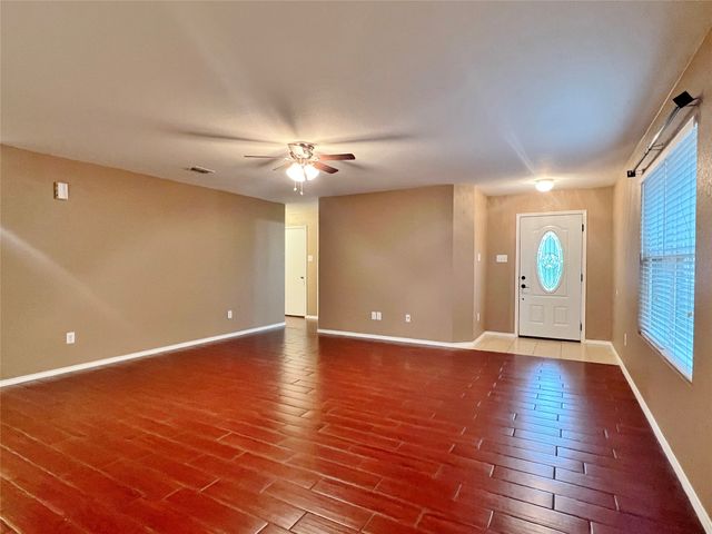 9925 Amaryllis Lane, Fort Worth, TX 76108