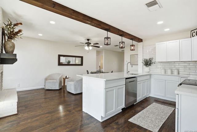 7106 Comanche Ridge Dr, Converse, TX 78109