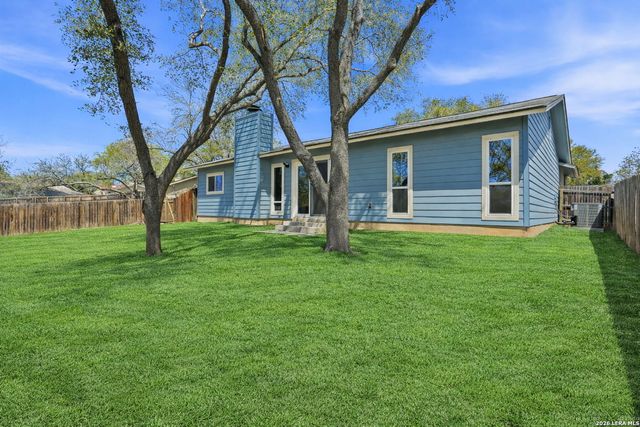 7106 Comanche Ridge Dr, Converse, TX 78109