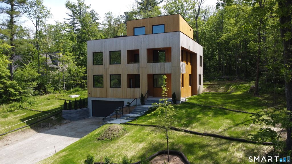 205 East Hyerdale Drive, Goshen, CT 06756
