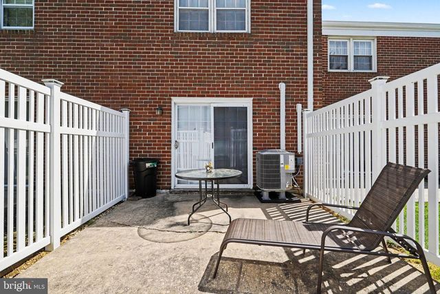 1638 DEVERS RD, York, PA 17404