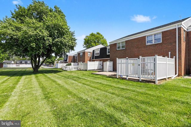 1638 DEVERS RD, York, PA 17404