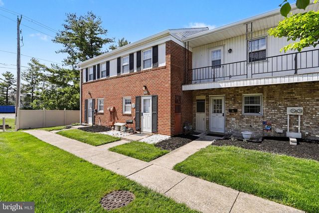 1638 DEVERS RD, York, PA 17404