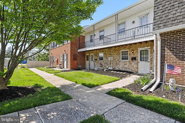 1638 DEVERS RD, York, PA 17404