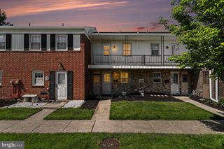 1638 DEVERS RD, York, PA 17404