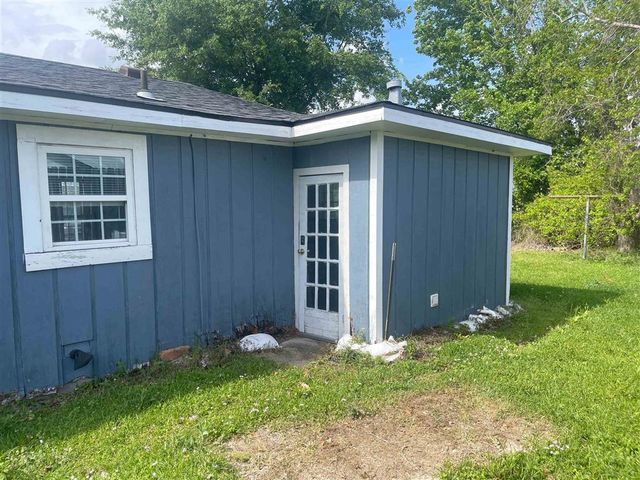 1306 Continental Boulevard, Westlake, LA 70669
