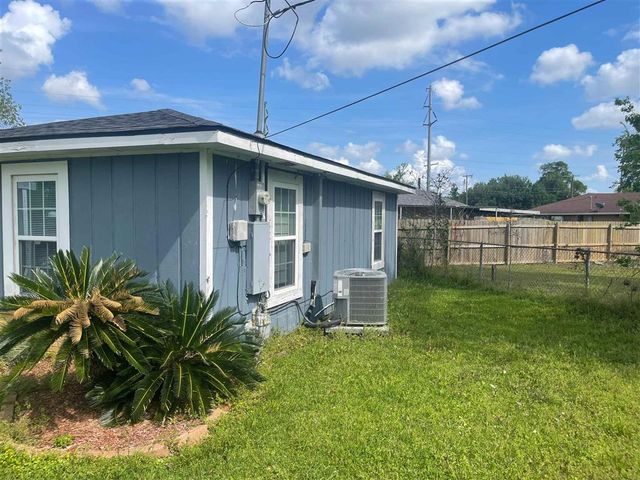 1306 Continental Boulevard, Westlake, LA 70669