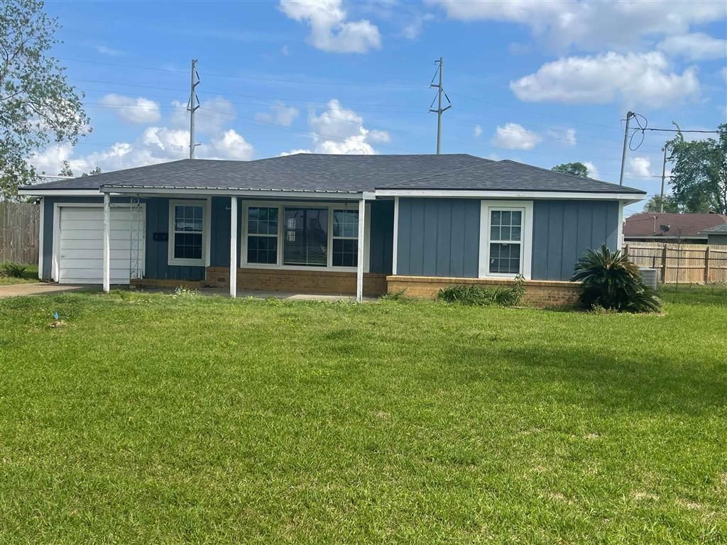 1306 Continental Boulevard, Westlake, LA 70669