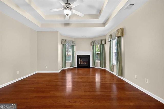 8004 Larksview Drive, Fairburn, GA 30213