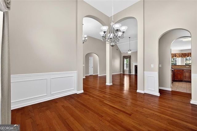 8004 Larksview Drive, Fairburn, GA 30213