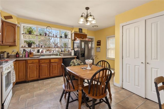 31 Church Street, Phelps, NY 14532