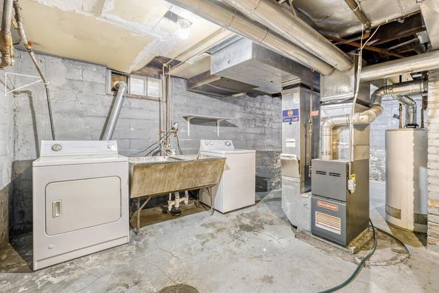 2718 Sheridan Avenue N, Minneapolis, MN 55411