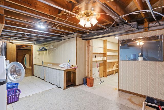 2087 Turnbull Road 2087 Turnbull Road, Dayton, OH 45431