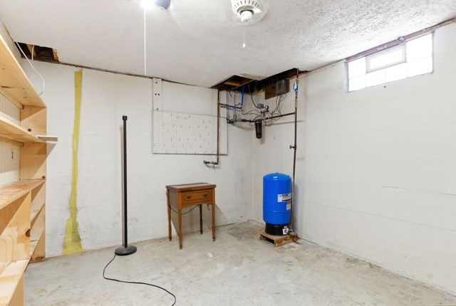 2087 Turnbull Road 2087 Turnbull Road, Dayton, OH 45431