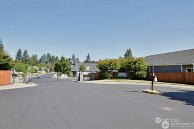 14301 24th Avenue E, Tacoma, WA 98445