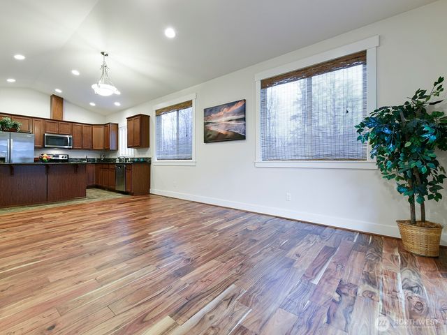 14301 24th Avenue E, Tacoma, WA 98445