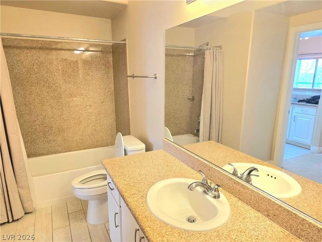 8000 West Badura Avenue 1047, Las Vegas, NV 89113