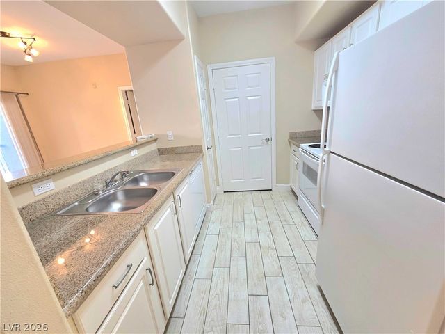 8000 West Badura Avenue 1047, Las Vegas, NV 89113