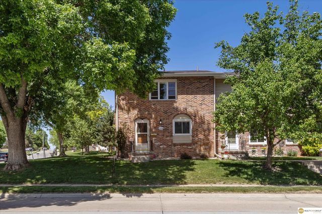 12136 Burt Street, Omaha, NE 68154