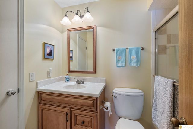 12136 Burt Street, Omaha, NE 68154