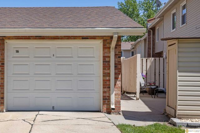 12136 Burt Street, Omaha, NE 68154