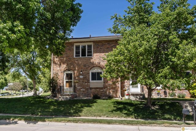 12136 Burt Street, Omaha, NE 68154