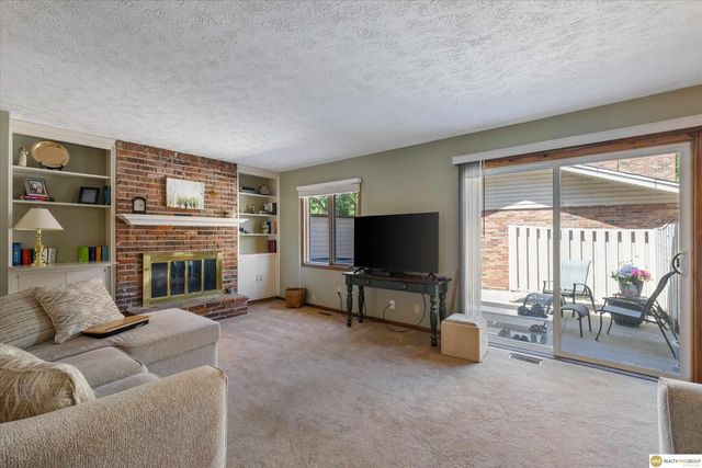12136 Burt Street, Omaha, NE 68154