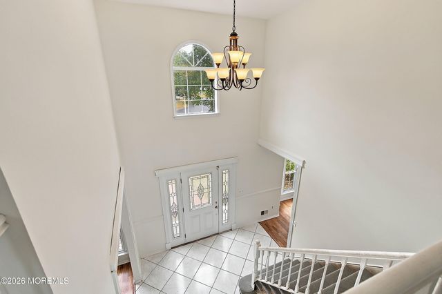 8 Lindner Lane, Howell, NJ 07731