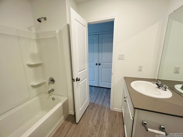 2505 Sweet Olive, New Braunfels, TX 78130
